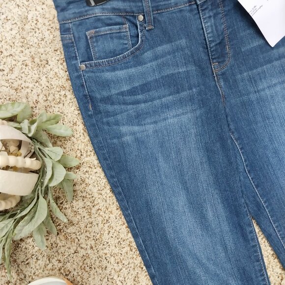 3776 Size 6p Upcycled New Directions Skinny Ruffel Leg Jeans. - Picture 3 of 6